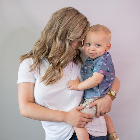 Meet your Posher, Lauren - Picture 1 of 1